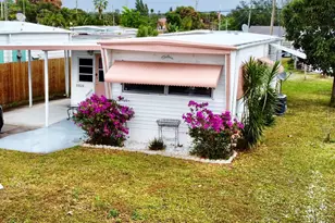 8926 Palm St, Boynton Beach, FL 33436 - Photo 25
