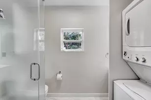 820 NE 17th St, Fort Lauderdale, FL 33305 - Photo 29