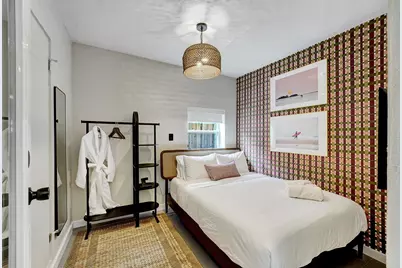 820 NE 17 Street, Fort Lauderdale, FL 33305 - Photo 3