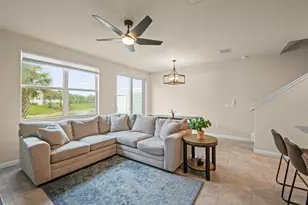 5657 Mentmore Dr, West Palm Beach, FL 33407 - Photo 9