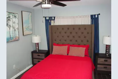 31 NE 48th Court, Oakland Park, FL 33334 - Photo 11