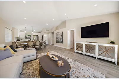821 Club Drive, Palm Beach Gardens, FL 33418 - Photo 9