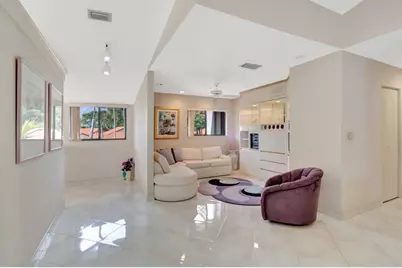 10592 Tropic Palm Avenue, Unit #202, Boynton Beach, FL 33437 - Photo 7