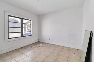 1839 NW 49th St, Miami, FL 33142 - Photo 21