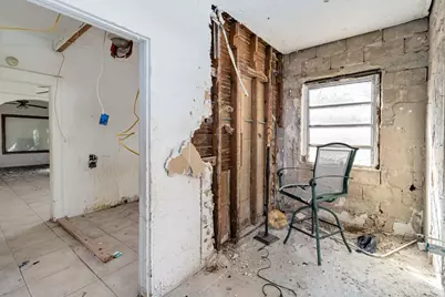 1839 NW 49th Street, Miami, FL 33142 - Photo 11