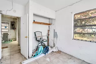 1839 NW 49th St, Miami, FL 33142 - Photo 7