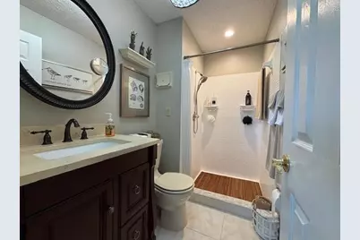 100 Golfview Terrace, Unit #108, Boynton Beach, FL 33426 - Photo 13