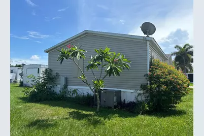 5842 Shawnee Drive, Lake Worth, FL 33463 - Photo 7