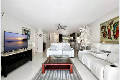 21219 Lago Circle, Unit #F, Boca Raton, FL 33433 - Photo 13