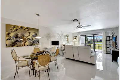 21219 Lago Circle, Unit #F, Boca Raton, FL 33433 - Photo 9