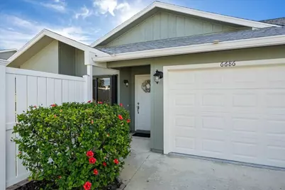 6686 SE Yorktown Drive, Hobe Sound, FL 33455 - Photo 3