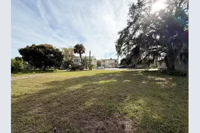 110 N 12th N Street, Fort Pierce, FL 34950 - Photo 9