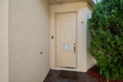 248 SW Manatee Springs Way, Port Saint Lucie, FL 34986 - Photo 5