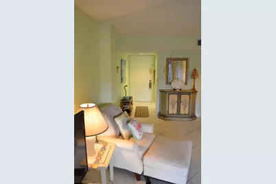 5190 Las Verdes Circle, Unit #224, Delray Beach, FL 33484 - Photo 7