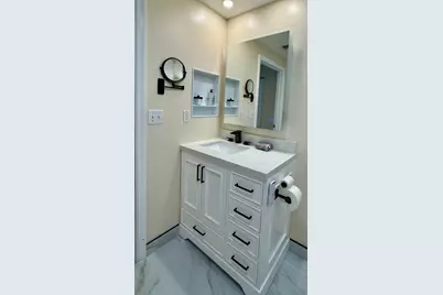 2080 S Ocean Drive, Unit #Ph8, Hallandale Beach, FL 33009 - Photo 9