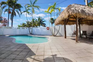 231 N Seacrest Cir, Delray Beach, FL 33444 - Photo 3