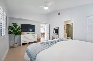 126 Club Dr, Palm Beach Gardens, FL 33418 - Photo 15