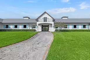 4915 Stables Way, Wellington, FL 33414 - Photo 11