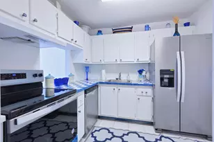 1516 S Lakeside Dr, Lake Worth Beach, FL 33460 - Photo 5