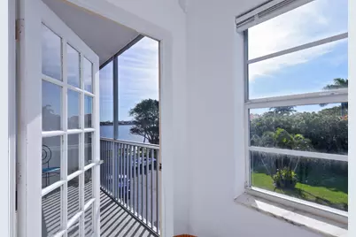 1516 S Lakeside Drive, Unit #318, Lake Worth Beach, FL 33460 - Photo 13