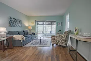 2901 Sunrise Lakes Dr E, Sunrise, FL 33322 - Photo 9