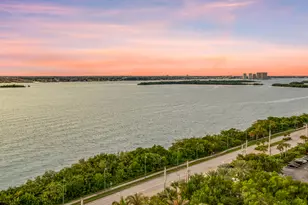 5280 N Ocean Dr, Singer Island, FL 33404 - Photo 15