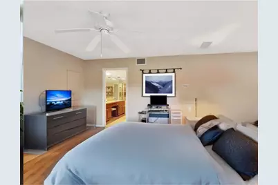 7449 Glendevon Lane, Unit #104, Delray Beach, FL 33446 - Photo 17