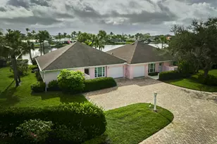 300 Harbour Dr, Vero Beach, FL 32963 - Photo 3