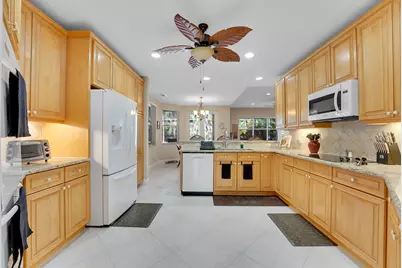 9402 Pinebark Court, Fort Pierce, FL 34951 - Photo 15