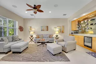 9402 Pinebark Ct, Fort Pierce, FL 34951 - Photo 11