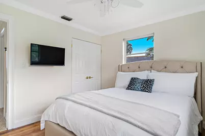 9154 Bloomfield Drive, Palm Beach Gardens, FL 33410 - Photo 17