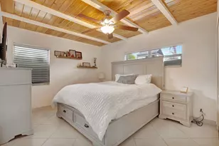 2443 Andros Ln, Fort Lauderdale, FL 33312 - Photo 17