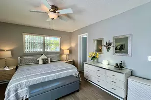 100 Markham E, Deerfield Beach, FL 33442 - Photo 5