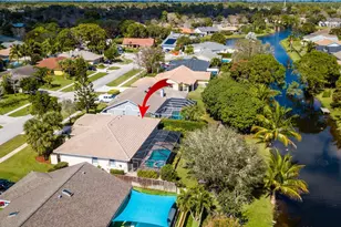 1935 Primrose Ln, Wellington, FL 33414 - Photo 39