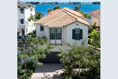 636 Windward Circle S, Boynton Beach, FL 33435 - Photo 3
