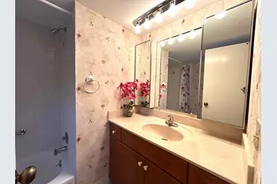 3951 Via Poinciana, Unit #412, Lake Worth, FL 33467 - Photo 27