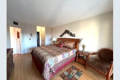 3951 Via Poinciana, Unit #412, Lake Worth, FL 33467 - Photo 17