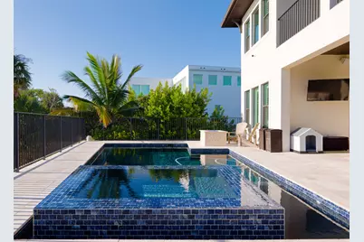 7683 Pelican Pointe Drive, Jensen Beach, FL 34957 - Photo 7