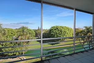 300 Waterway Dr S, Lantana, FL 33462 - Photo 13