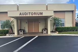 2804 Crosley E Dr E Unit #E, West Palm Beach, FL 33415 - Photo 29