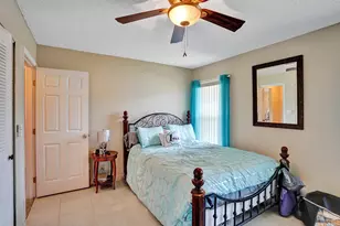 3570 Amalfi Dr, West Palm Beach, FL 33417 - Photo 21