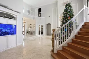 10596 Versailles Blvd, Wellington, FL 33449 - Photo 9