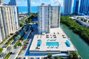 230 174th St, Sunny Isles Beach, FL 33160 - Photo 41