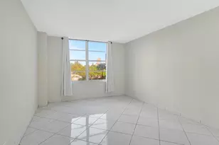 230 174th St, Sunny Isles Beach, FL 33160 - Photo 27