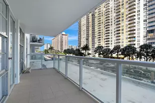 230 174th St, Sunny Isles Beach, FL 33160 - Photo 31