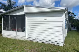 52 Camino Del Rio, Port Saint Lucie, FL 34952 - Photo 5