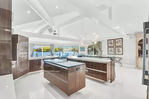 655 Castilla Ln, Boynton Beach, FL 33435 - Photo 7