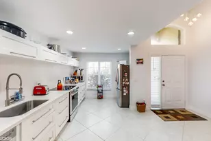 5337 Edenwood Ln, Riviera Beach, FL 33418 - Photo 9