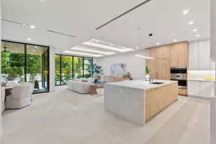 367 Venetian Dr, Delray Beach, FL 33483 - Photo 3