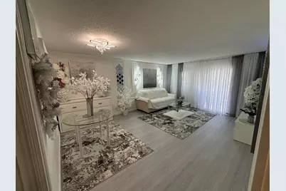 1000 NE 14th Avenue, Unit #306, Hallandale Beach, FL 33009 - Photo 3